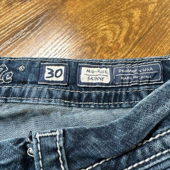 Miss Me Women’s Jeans size 30 Mid Rise Skinny Embellished Denim Pockets ME8545SR - Picture 9 of 12